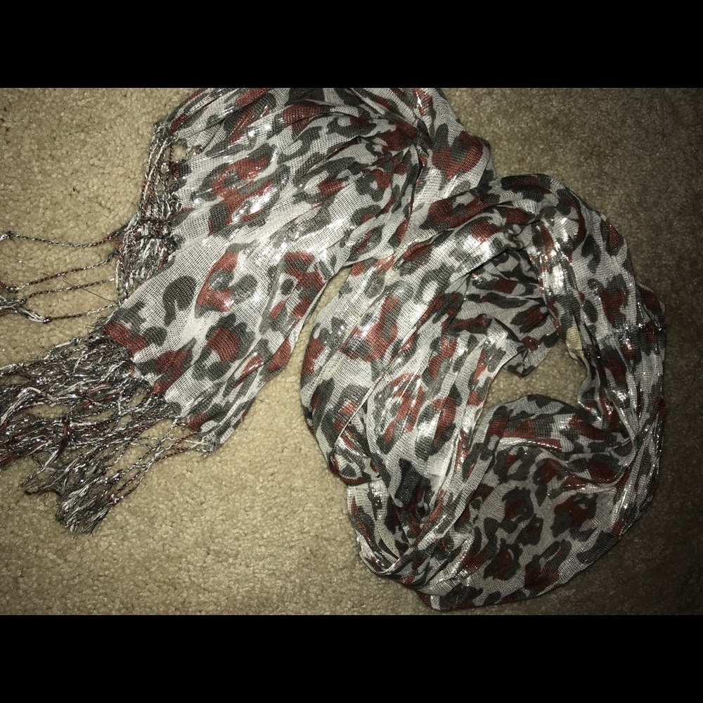 Scarfs! - Picture 6 of 7